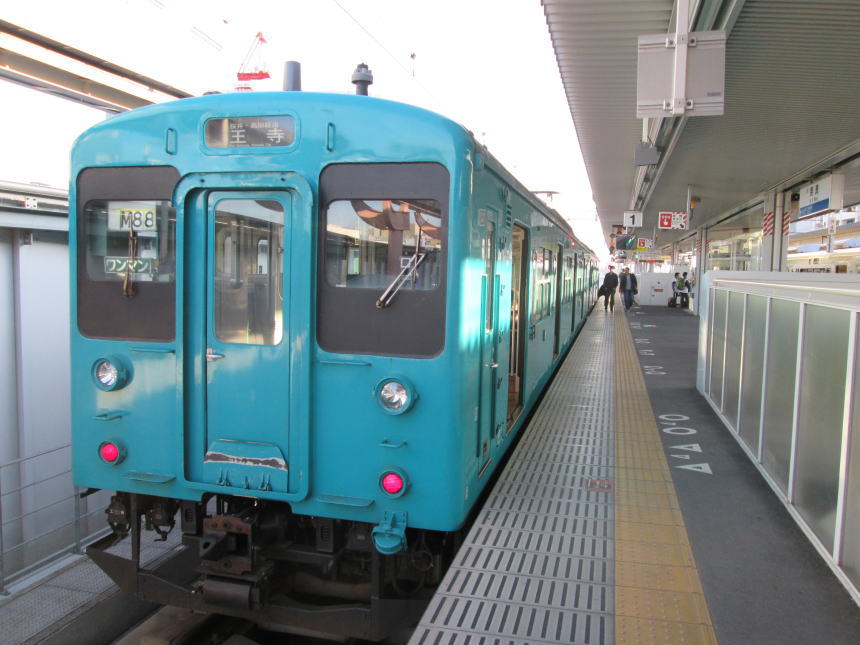 奈良駅1番線