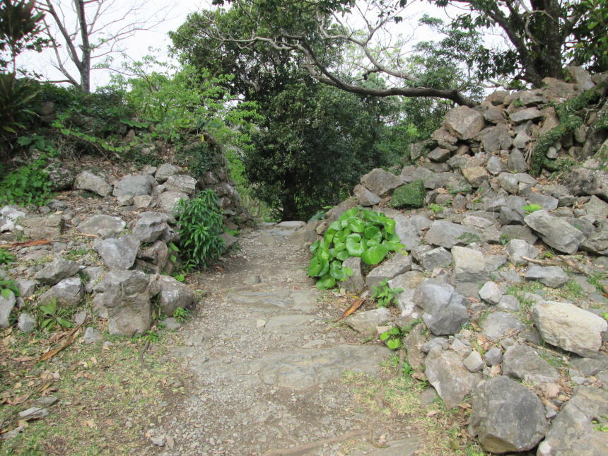 大庭の旧道降り口