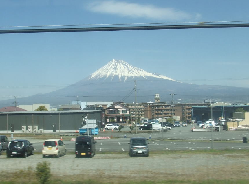 富士駅付近の富士山