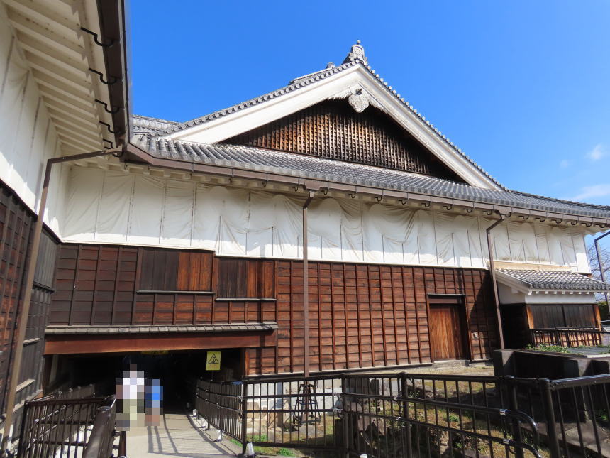 本丸御殿床下通路入口